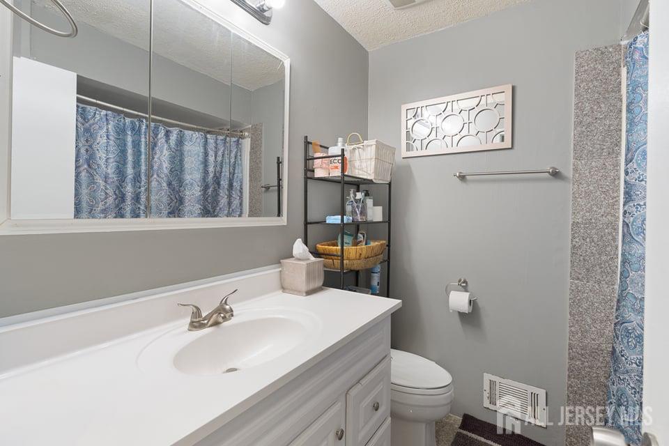310 Pitt Street South Plainfield NJ 07080