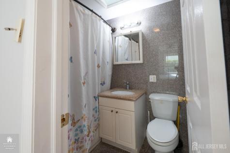 369 Fairview Avenue Colonia NJ 07067