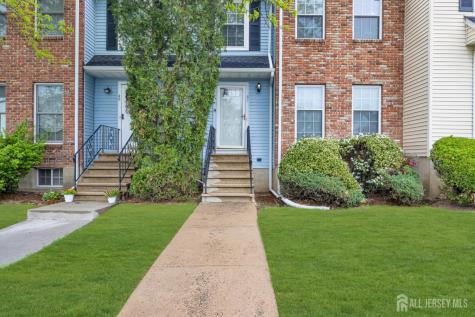 39 Delikat Lane Sayreville NJ 08872
