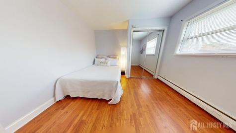 16 Canterbury Road East Brunswick NJ 08816