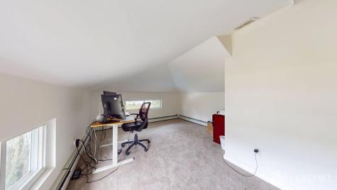16 Canterbury Road East Brunswick NJ 08816