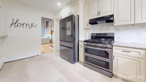 16 Canterbury Road East Brunswick NJ 08816