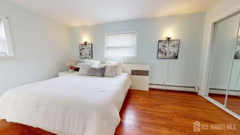 16 Canterbury Road East Brunswick NJ 08816