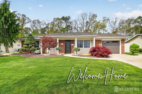 16 Evergreen Terrace Monroe NJ 08831