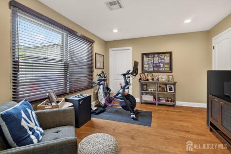 16 Evergreen Terrace Monroe NJ 08831