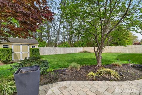 16 Evergreen Terrace Monroe NJ 08831