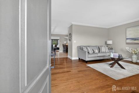 16 Evergreen Terrace Monroe NJ 08831