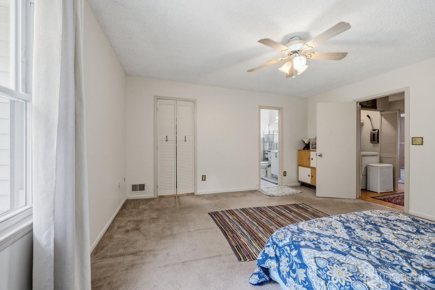 8 Tall Oaks Court Parlin NJ 08859