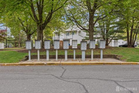 8 Tall Oaks Court Parlin NJ 08859