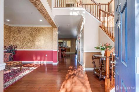 27 Potomac Avenue Monroe NJ 08831