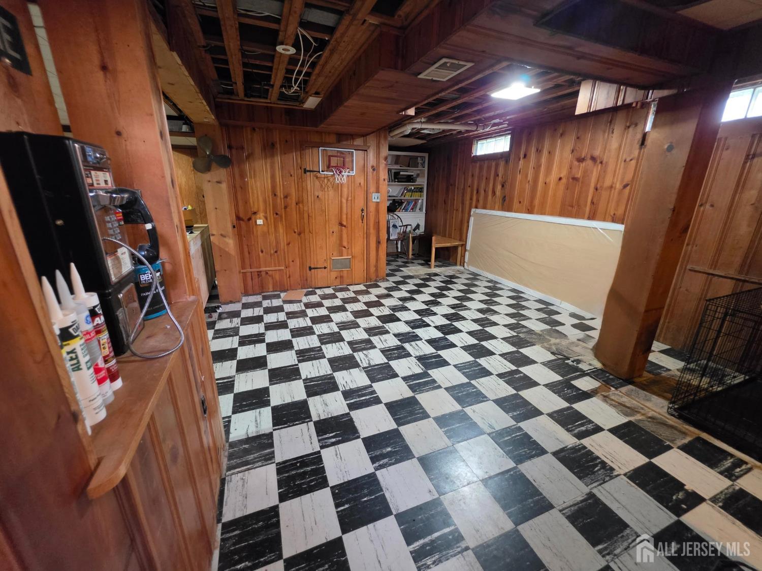 24 Louis Street Sayreville NJ 08859