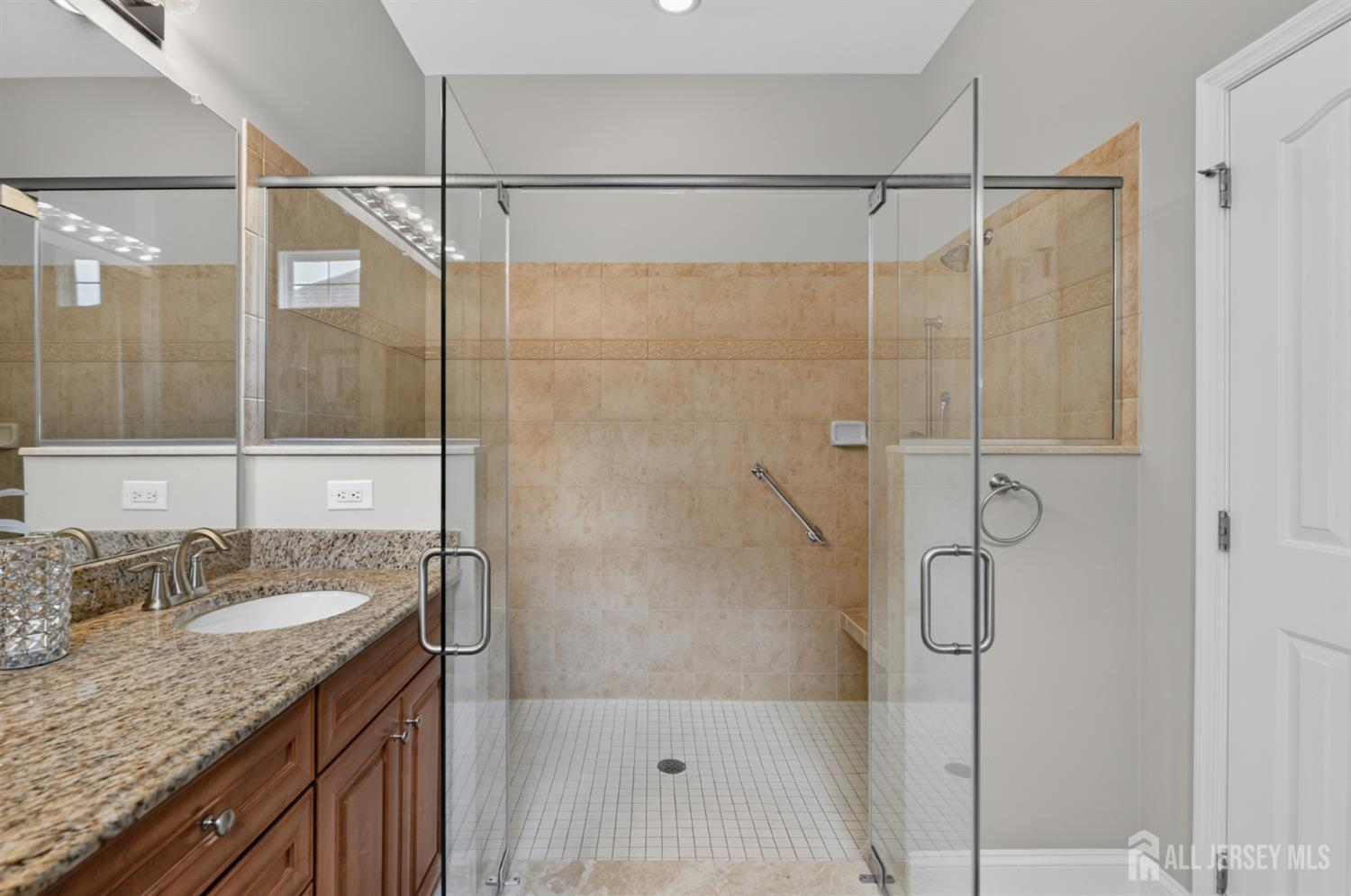 228 Diamond Spring Drive Monroe NJ 08831
