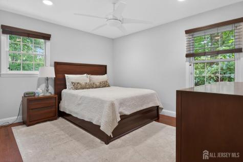 20 Apache Court East Brunswick NJ 08816