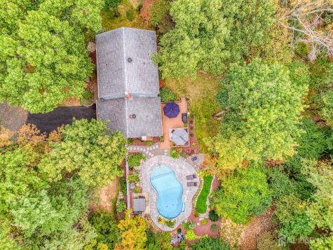 20 Apache Court East Brunswick NJ 08816