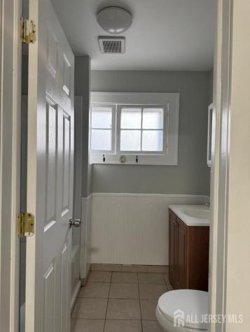86 Harvey Street New Brunswick NJ 08901