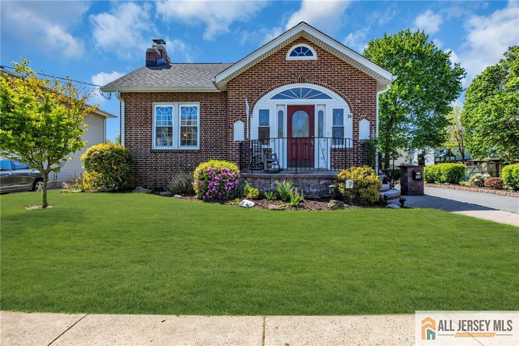 38 Simpson Avenue Edison NJ 08817