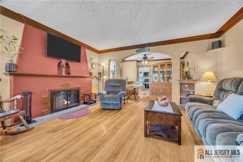 38 Simpson Avenue Edison NJ 08817