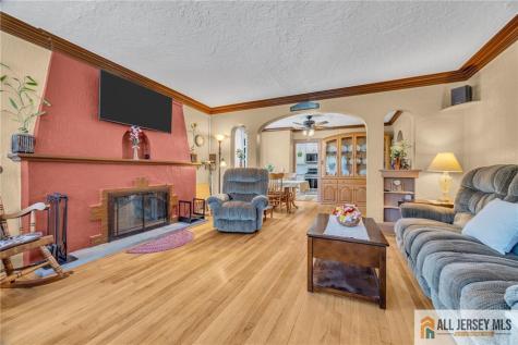 38 Simpson Avenue Edison NJ 08817