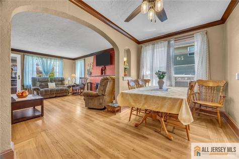38 Simpson Avenue Edison NJ 08817