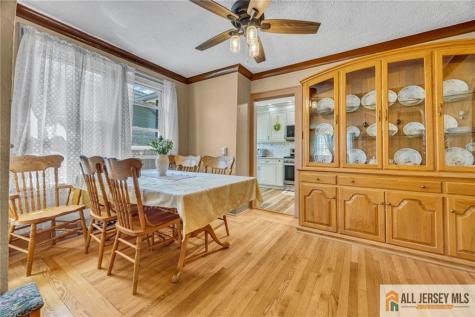 38 Simpson Avenue Edison NJ 08817