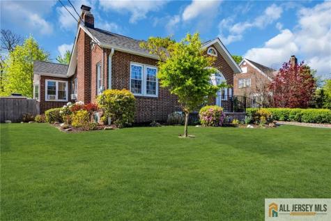 38 Simpson Avenue Edison NJ 08817
