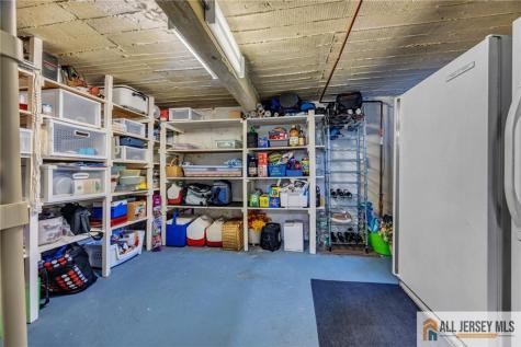 38 Simpson Avenue Edison NJ 08817