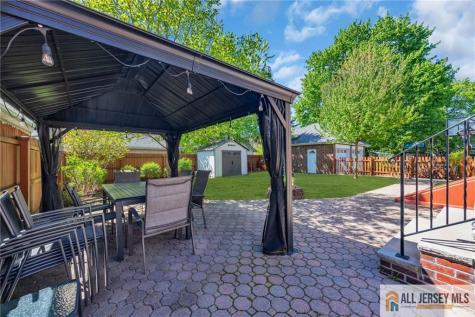 38 Simpson Avenue Edison NJ 08817