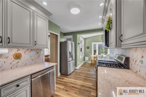 38 Simpson Avenue Edison NJ 08817