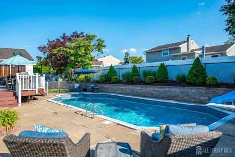 55 Kierst Street Sayreville NJ 08859