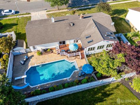 55 Kierst Street Sayreville NJ 08859
