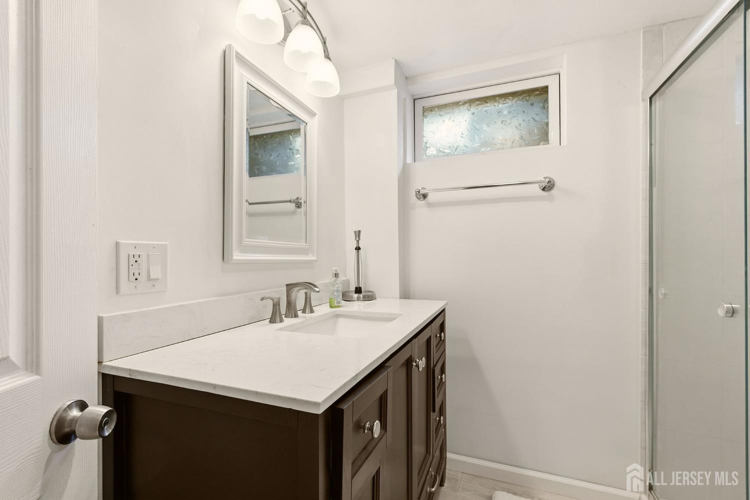 140 Lexington Avenue Edison NJ 08817