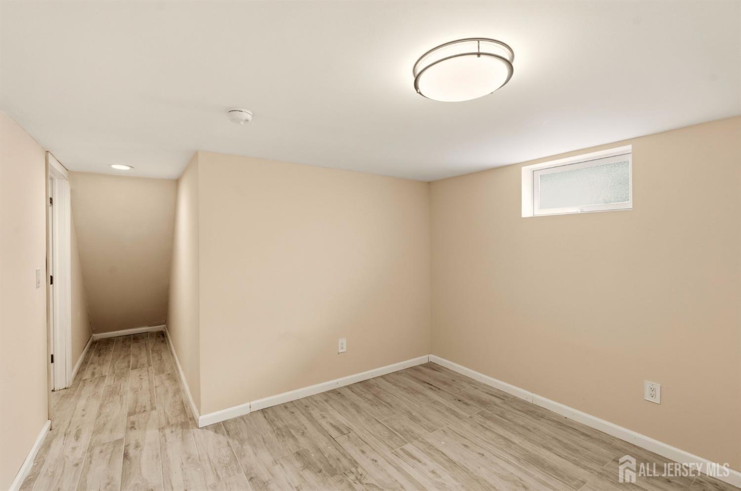 140 Lexington Avenue Edison NJ 08817