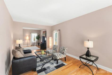 101 Churchill Avenue Franklin Twsp NJ 08873