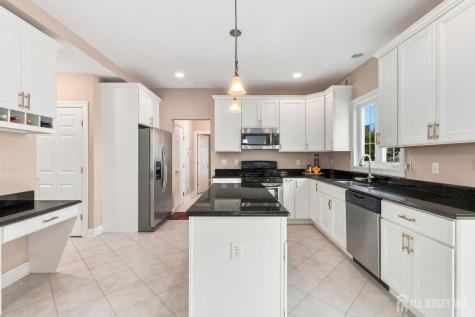 101 Churchill Avenue Franklin Twsp NJ 08873