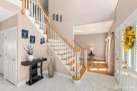 101 Churchill Avenue Franklin Twsp NJ 08873