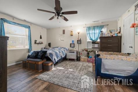 10 Bently Lane Willingboro NJ 08046