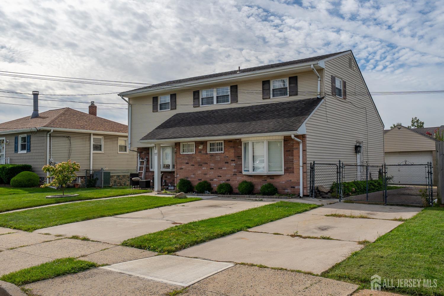 17 Patrick Street Carteret NJ 07008