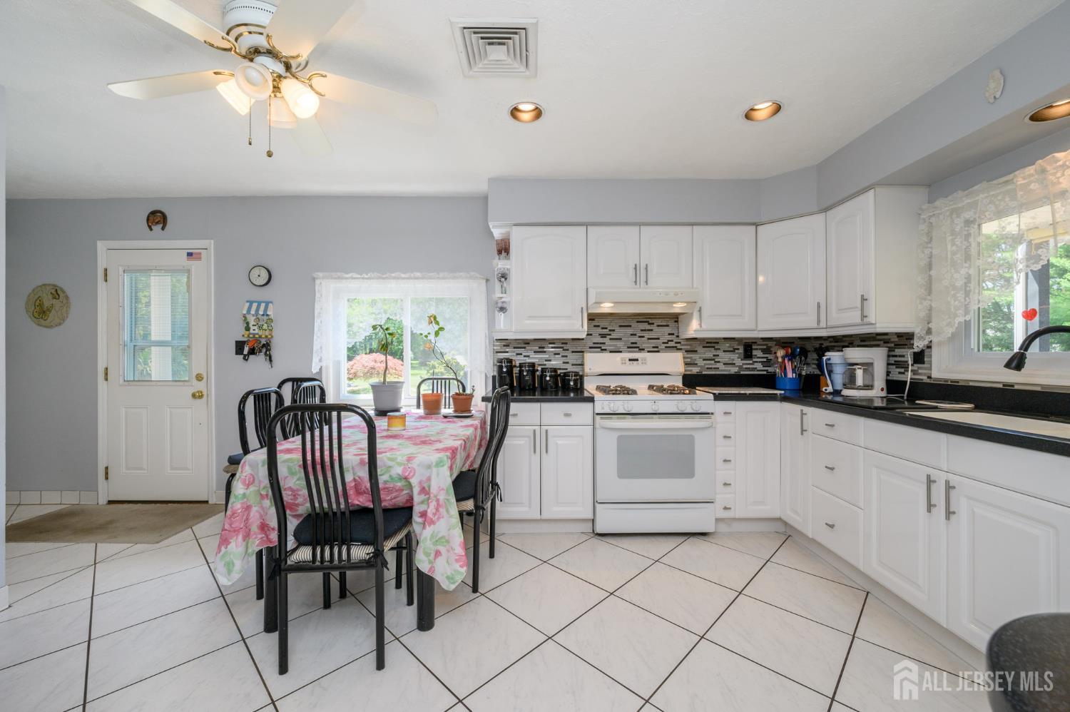 482 Stagecoach Road Freehold NJ 08510