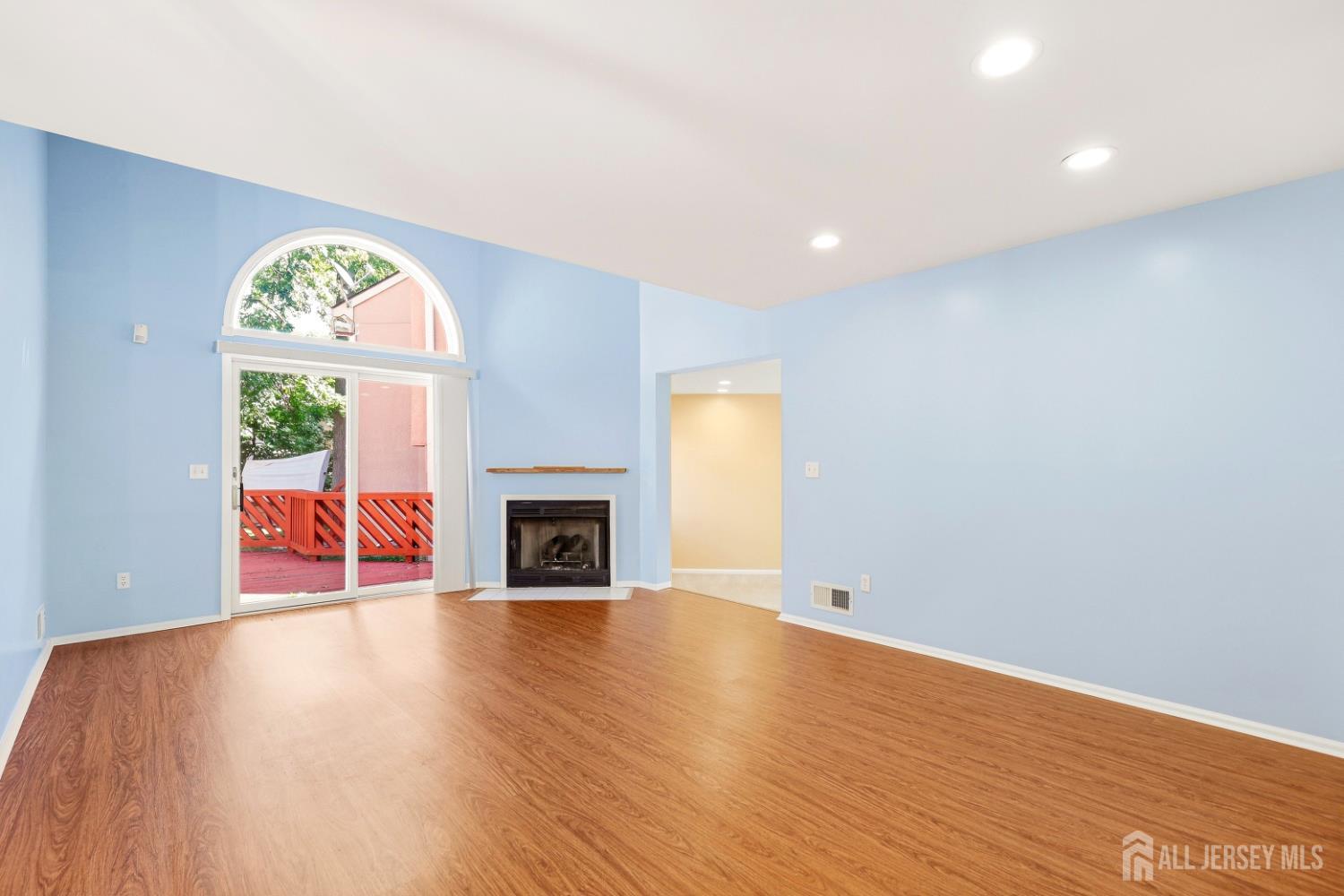 118 Kingsland Circle South Brunswick NJ 08852