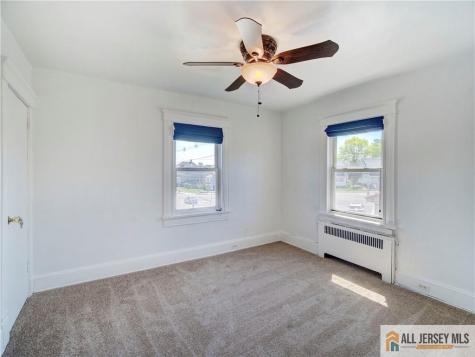 179 Hillside Avenue South River NJ 08882