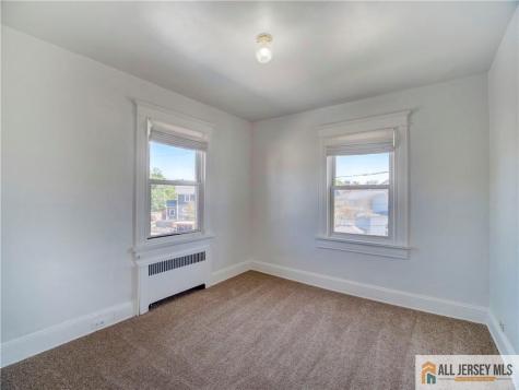 179 Hillside Avenue South River NJ 08882