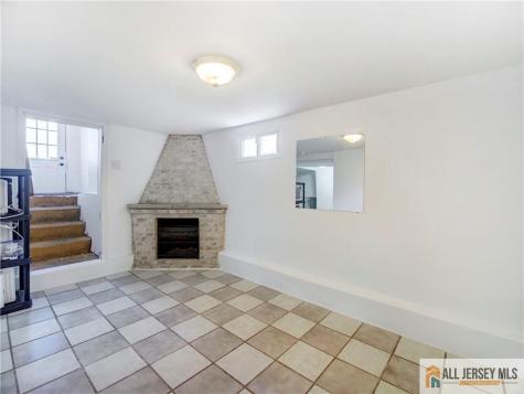 179 Hillside Avenue South River NJ 08882
