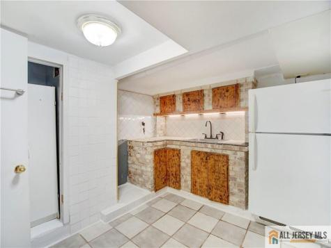 179 Hillside Avenue South River NJ 08882