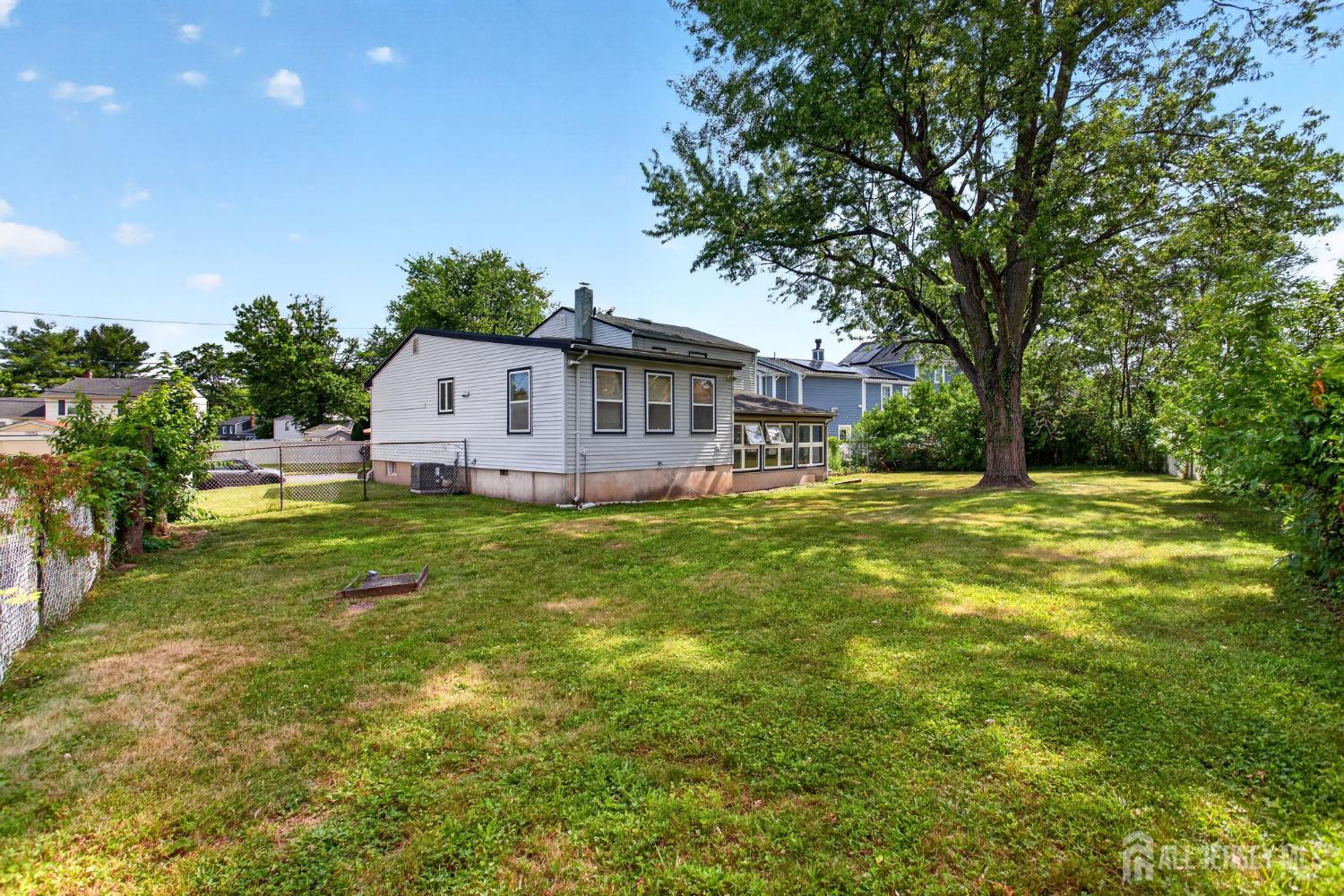 21 Sulliman Road Edison NJ 08817