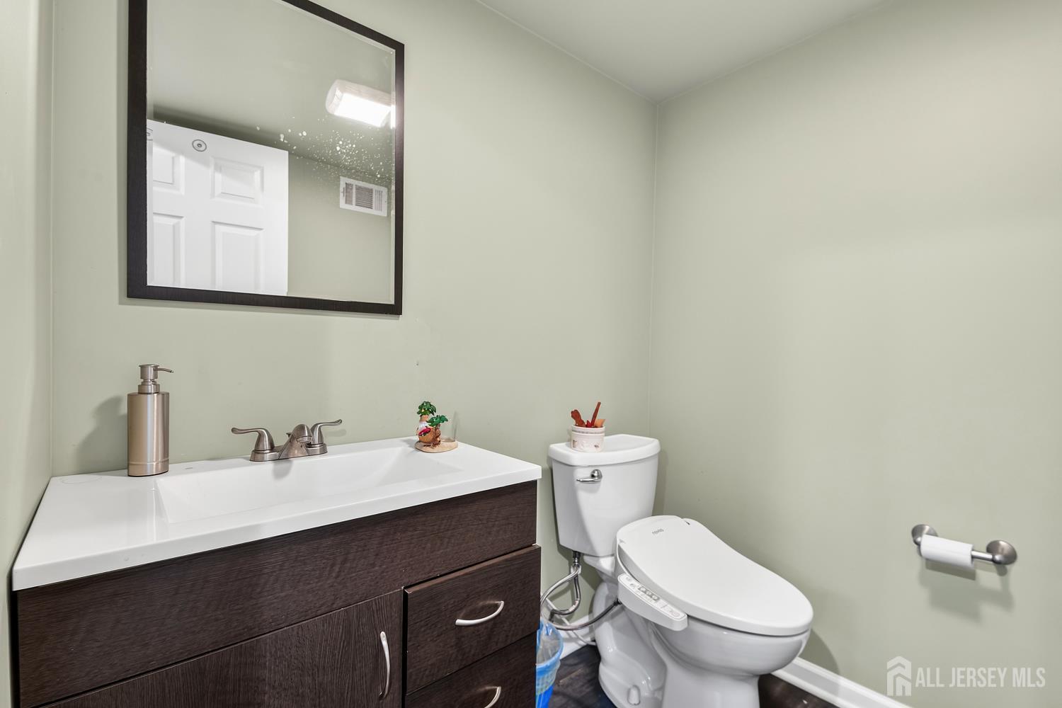 7 Colemantown Drive Chesterfield NJ 08515
