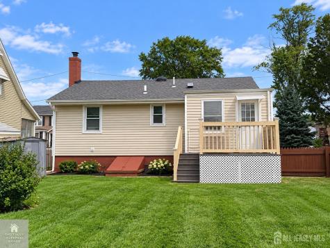 23 Hamilton Avenue Fords NJ 08863