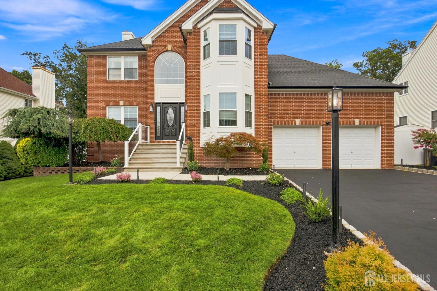 39 Violet Circle Howell NJ 07731