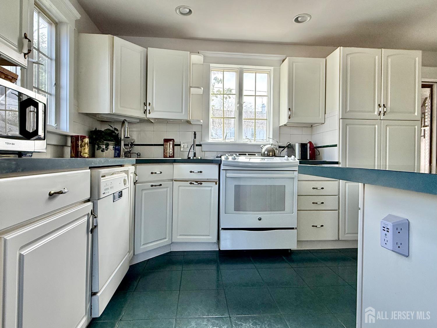 316 Harrison Avenue Highland Park NJ 08904