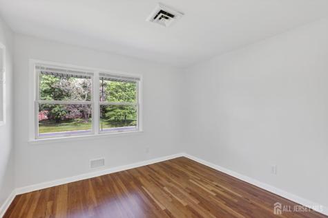109 Haywood Avenue Piscataway NJ 08854