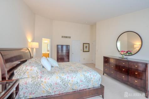 26 Kinglet Drive S Plainsboro NJ 08512